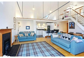 ALTIDO Cosy 2-Bed Apt in the Old Town with Mezzanine